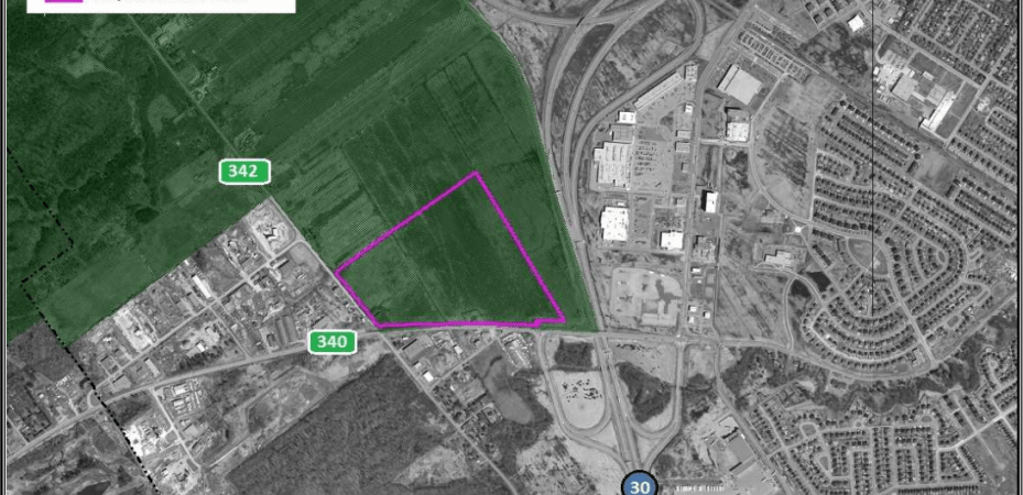 Site visé pour la construction du Centre hospitalier de Vaudreuil-Soulanges Source : CPTAQ (orthophotos2014)